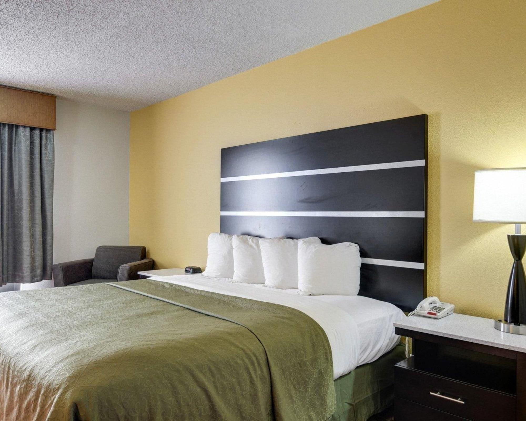 Quality Inn Fort Smith I-540 Екстериор снимка