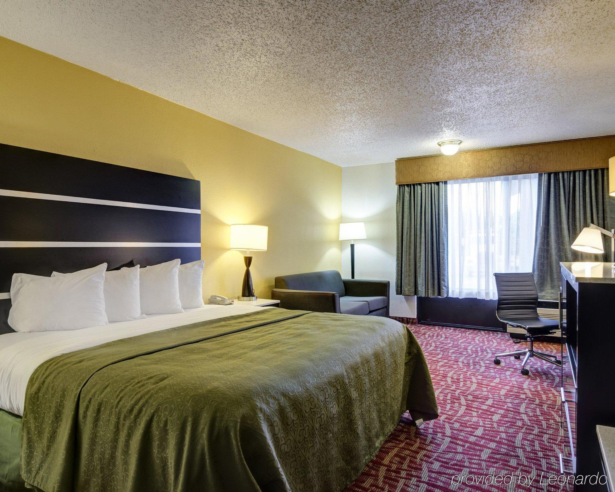 Quality Inn Fort Smith I-540 Екстериор снимка